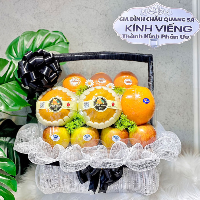 Giỏ trái cây chia buồn gồm những gì cho đúng lễ?