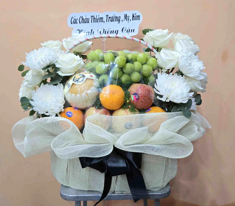 Lưu ý khi tặng giỏ trái cây chia buồn để không phạm kiêng kỵ